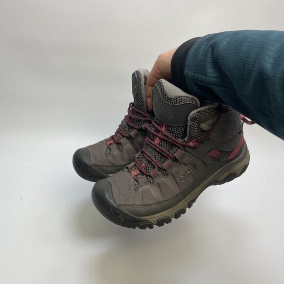 Keen Targhee III Waterproof Mid Hiking Boots Women Size 7 US Red / Brown Outdoor - Picture 14 of 16